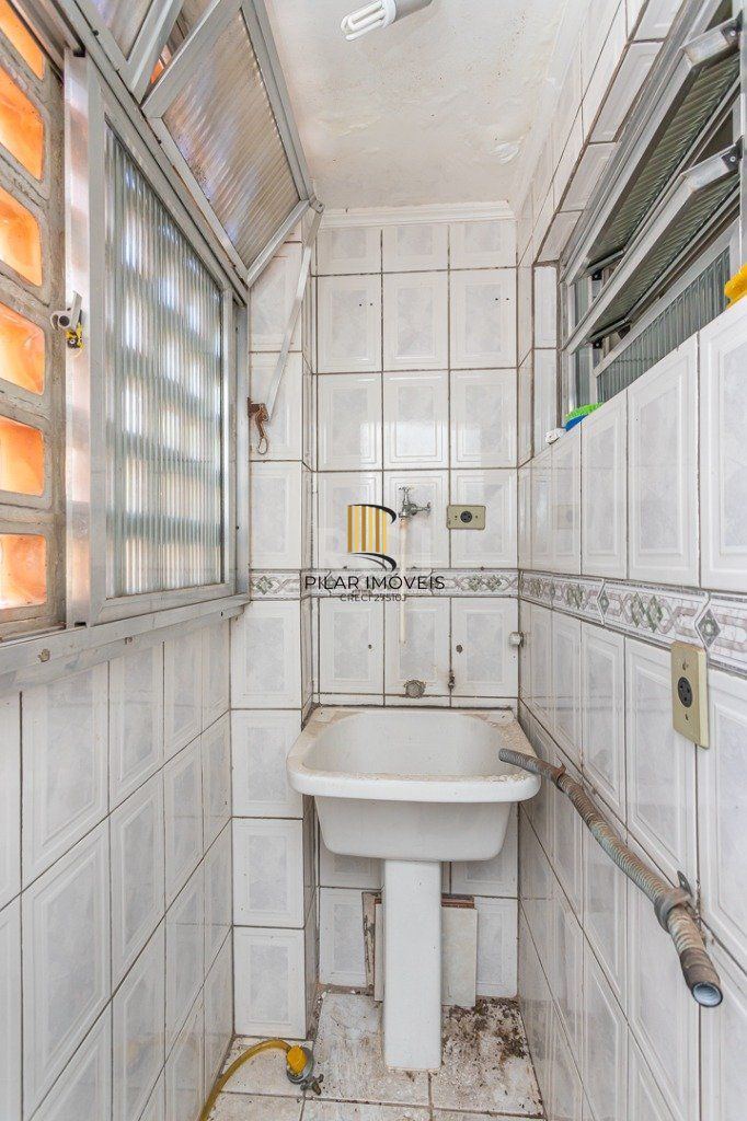 Apartamento para Venda - 46.25m², 2 dormitórios, Menino Deus