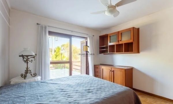 Casa sobrado no bairro Sarandi de 3 dormitórios e 2 vagas