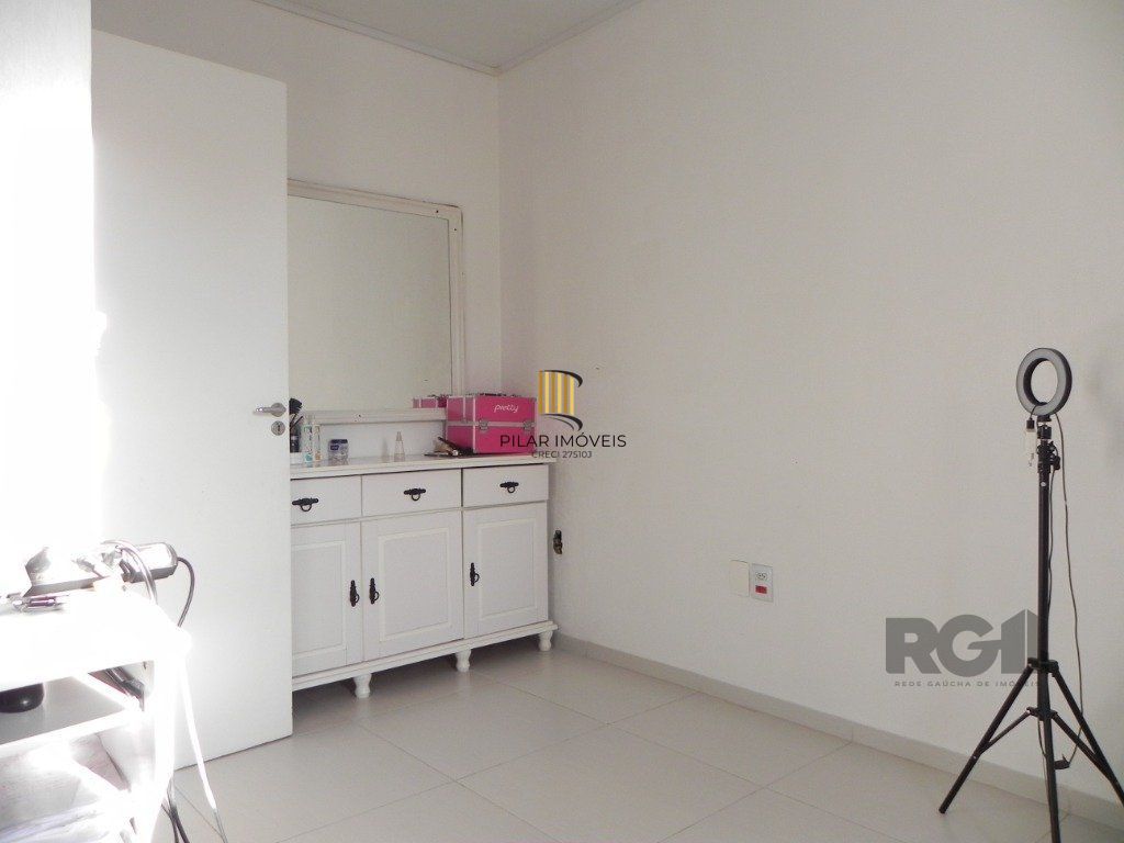 Casa 7 Dormitório(s) Bairro Glória