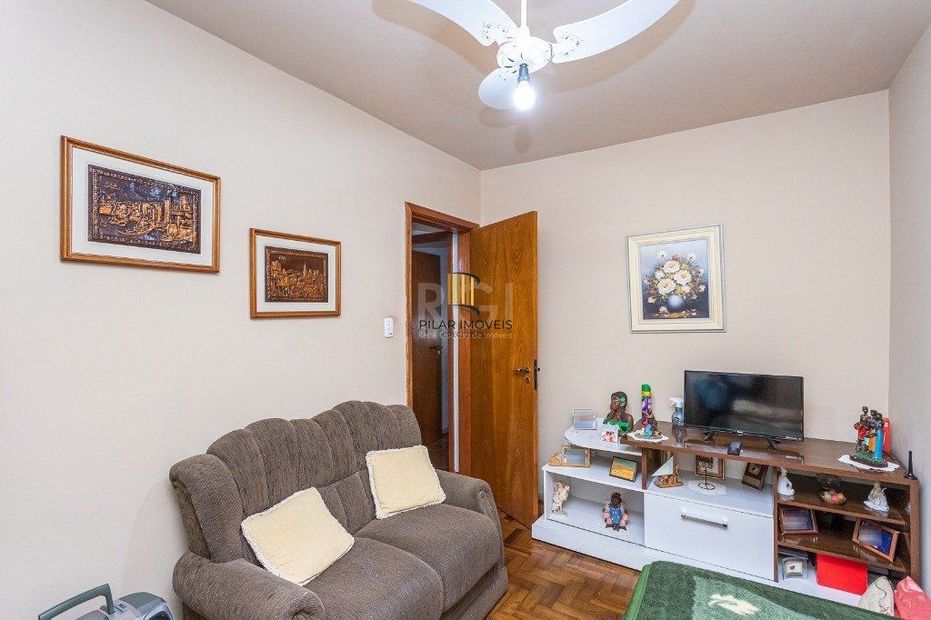 Casa Condominio para Venda - 325m², 3 dormitórios, 3 vagas - Teresópolis