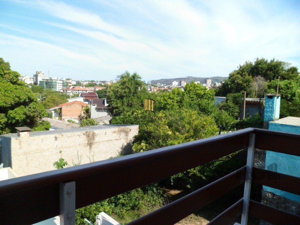 Residência individual no Jardim Itu - 3 dormit suíte, 2 gar. piscina/academia