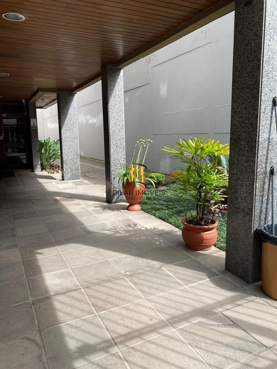 Apartamento 3 dormitórios no bairro Menino Deus