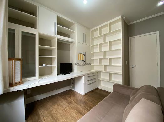 Apartamento no bairro Auxiliadora com 90m² de 2 dormitórios e 2 vagas
