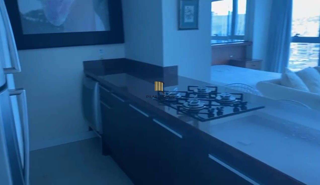 Loft no Tren City andar alto