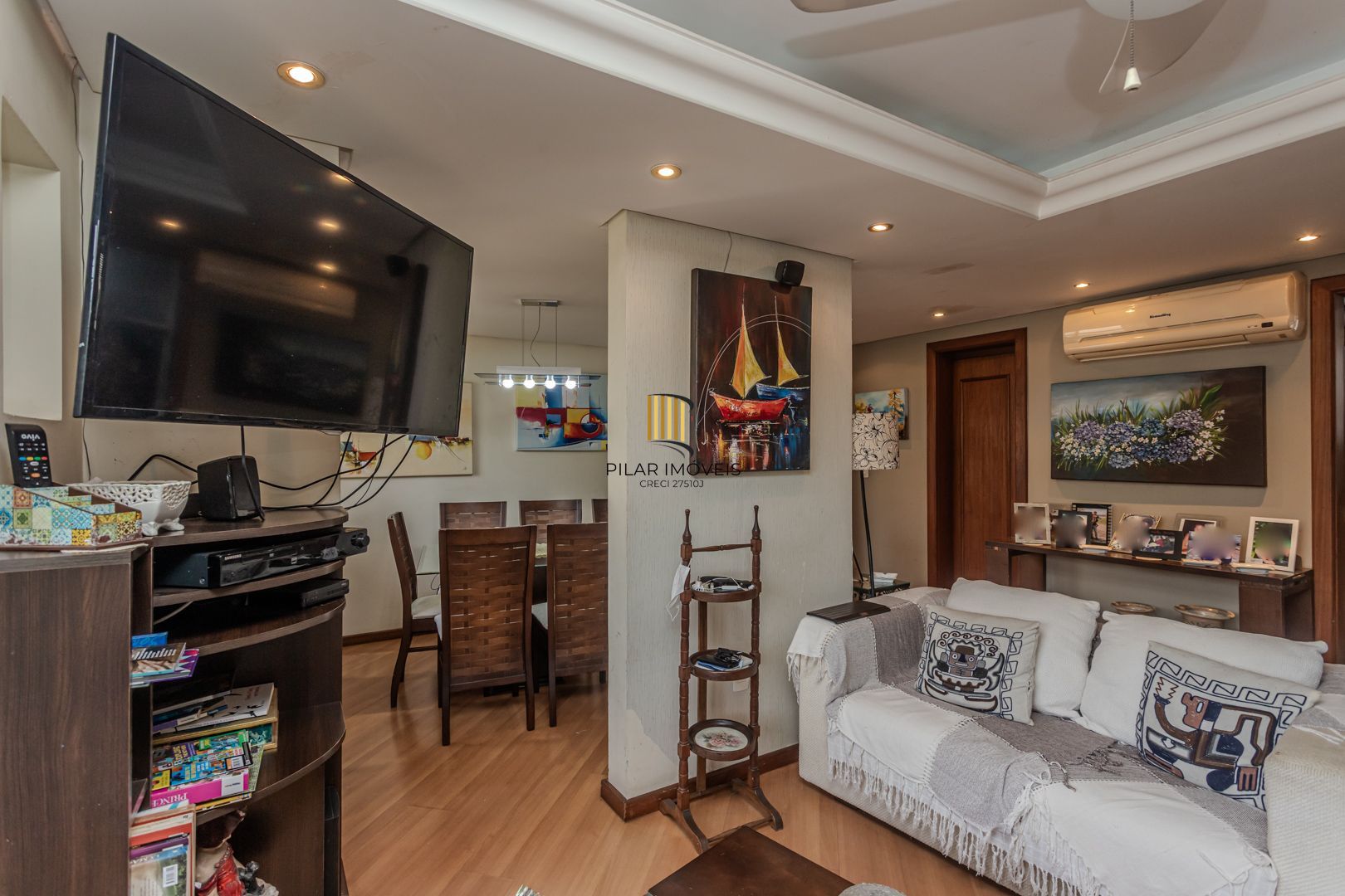 Cobertura no Menino Deus de 3 dormitórios e vaga