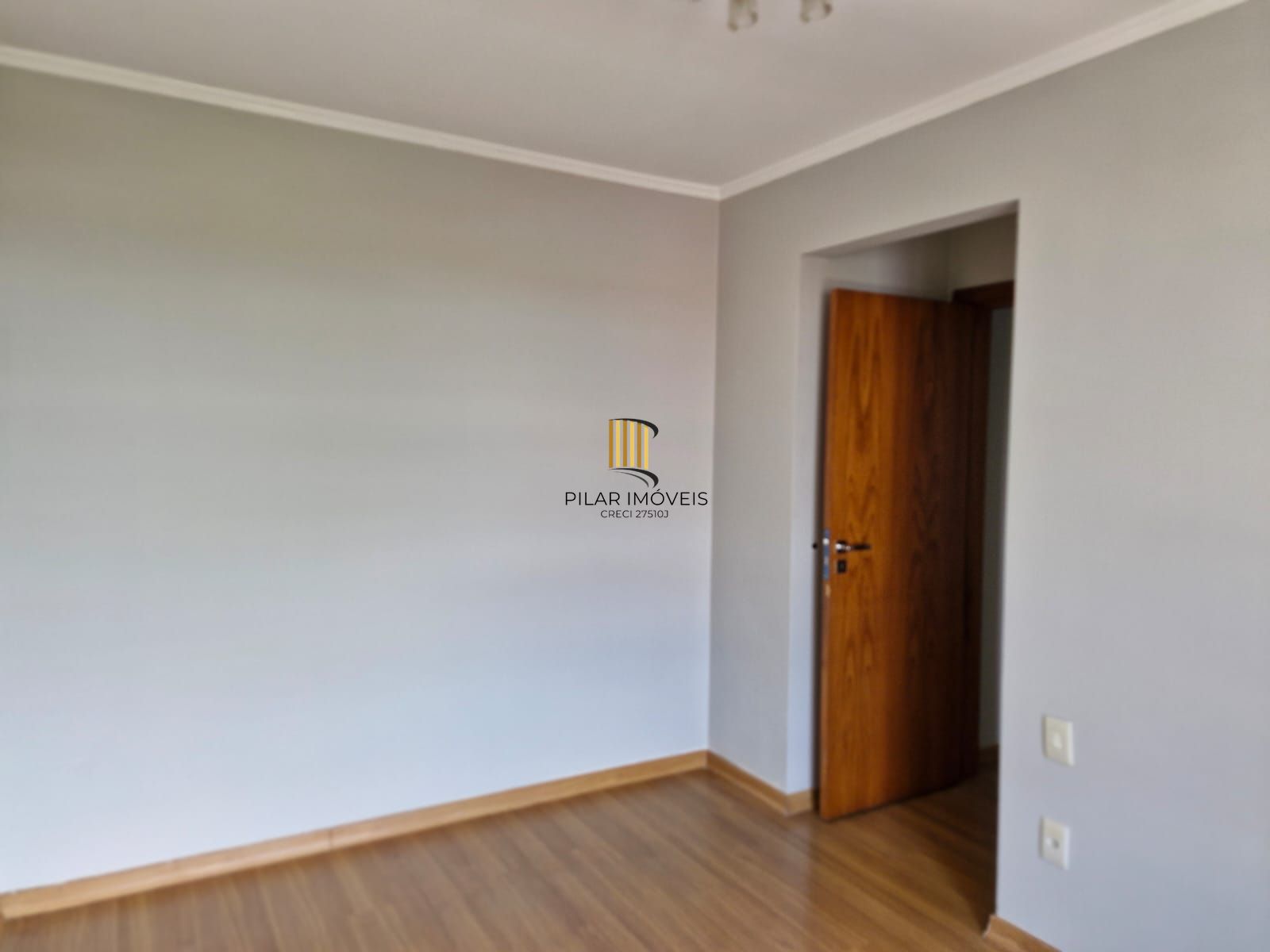 Apartamento 2 dormitórios no bairro São Sebastião