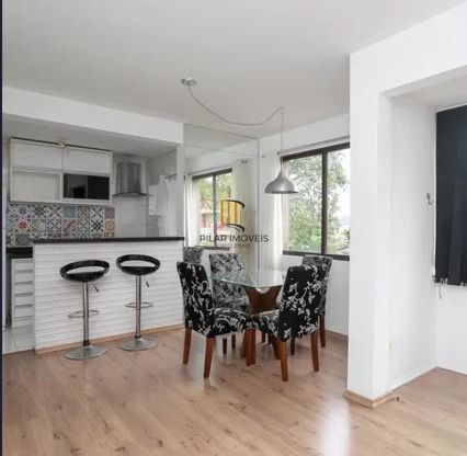 Apartamento de 1 dormitório e 2 vagas