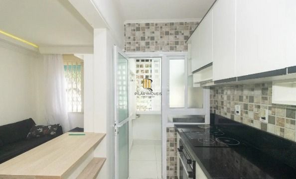 Apartamento na Azenha de 3 dormitórios térreo