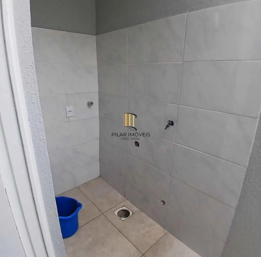 Sobrado 2 dormitórios no bairro Hípica