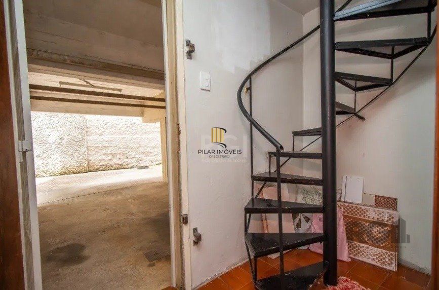 Apartamento no Bom Fim com 4 dormitórios e vaga