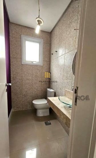 Casa sobrado no Condomínio Verdes Campos 4 dormitórios 4 vagas