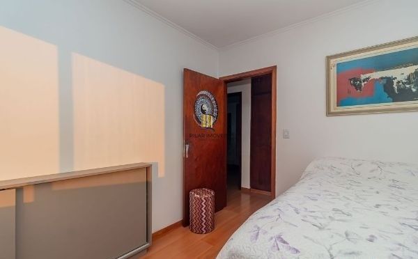 Apartamento de 4 dormitórios e vaga no Jardim do Salso