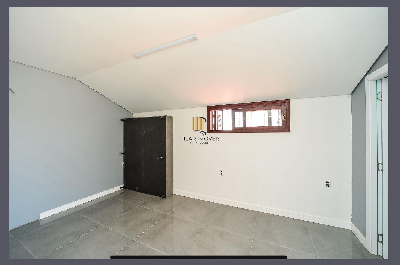 Casa 5 dormitórios no bairro Sarandi