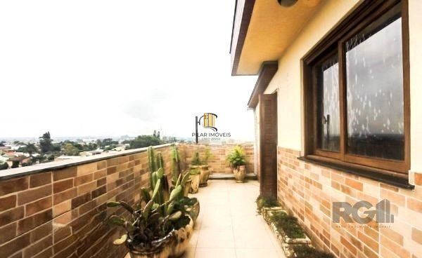 Cobertura no Sarandi de 2 dormitórios e vaga Desocupado