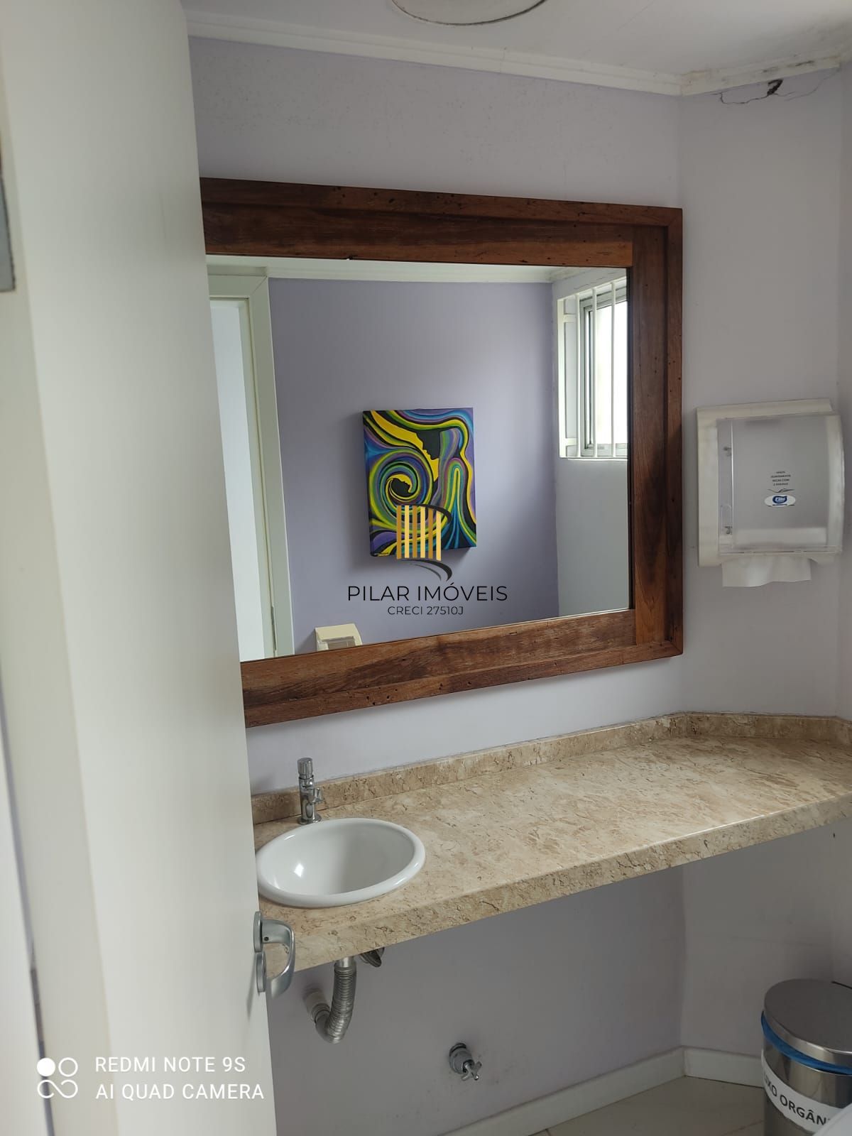 Sala Comercial 1 dormitório no bairro Floresta