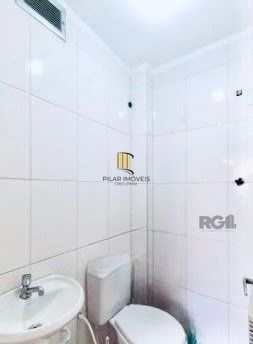 Apartamento no Jardim Botânico de 2 dormitórios desocupado