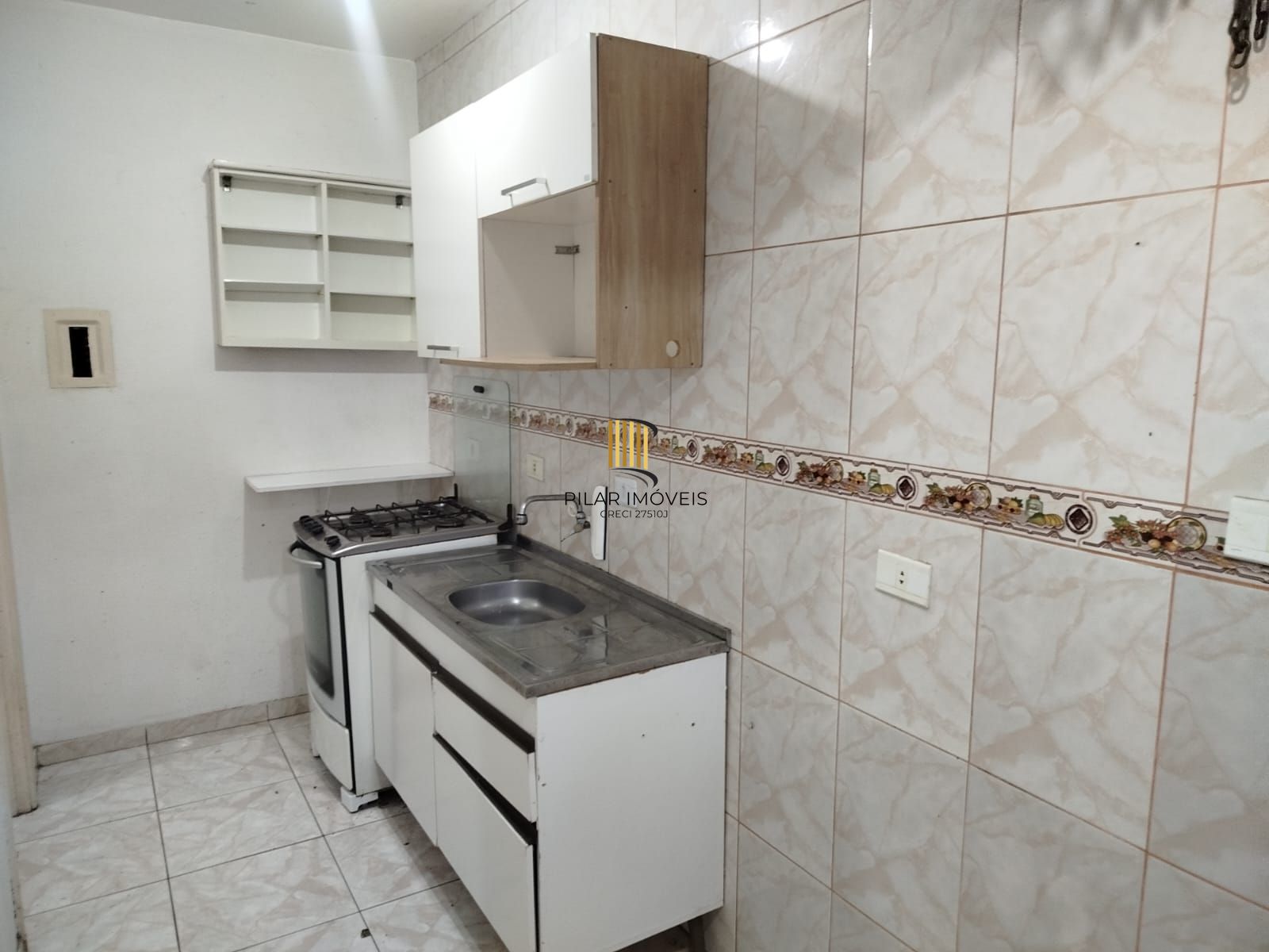 Apartamento no bairro Cristal de 1 dormitório e vaga *rotativa DESOCUPADO