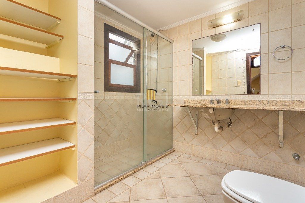 Casa Condominio para Venda - 193.19m², 3 dormitórios, sendo 1 suites, 2 vagas - Cristal