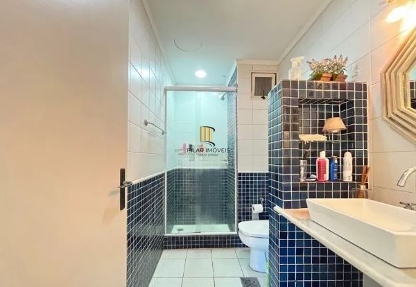 Apartamento no bairro Santa Tereza de 3 dormitórios e infra
