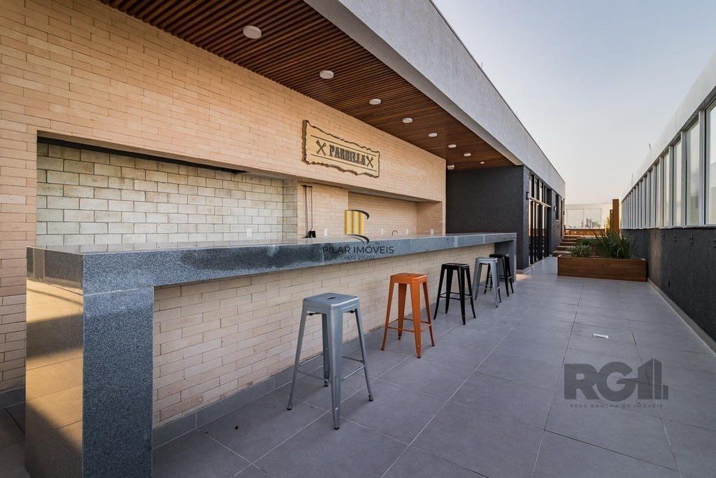 Apartamento no bairro Azenha 1 dormitório 1 vaga - Azenha