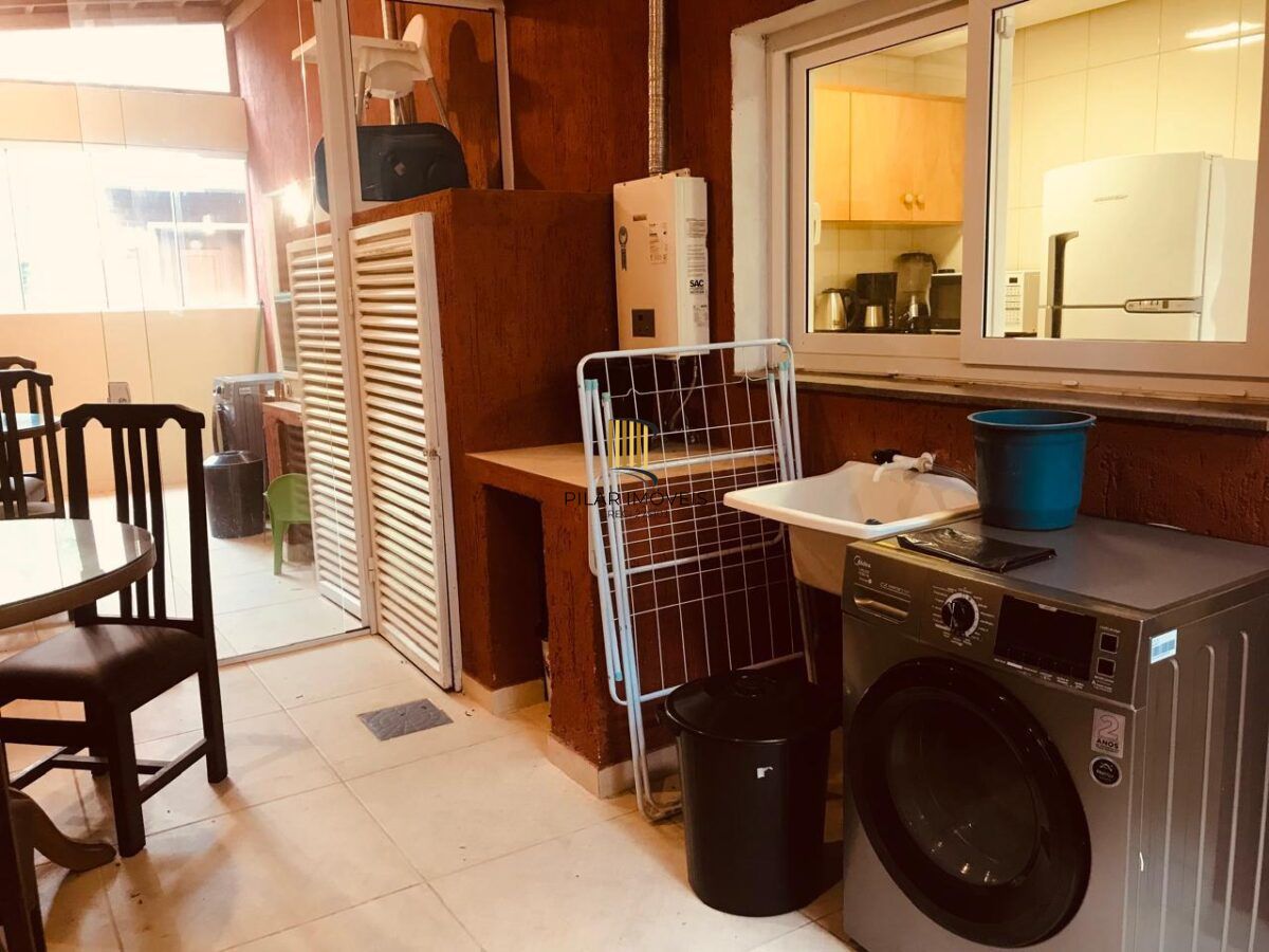 Casa em Canela no bairro Vila Maggi de 3 dormitórios