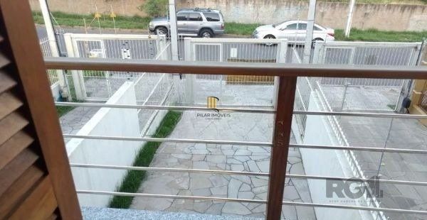 Casa de 2 dormitórios 2 vagas - Parque Santa Fé