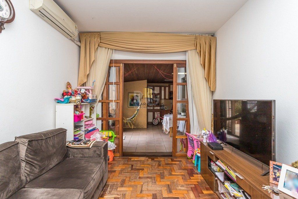 Apartamento para Venda - 65.61m², 2 dormitórios, Petrópolis