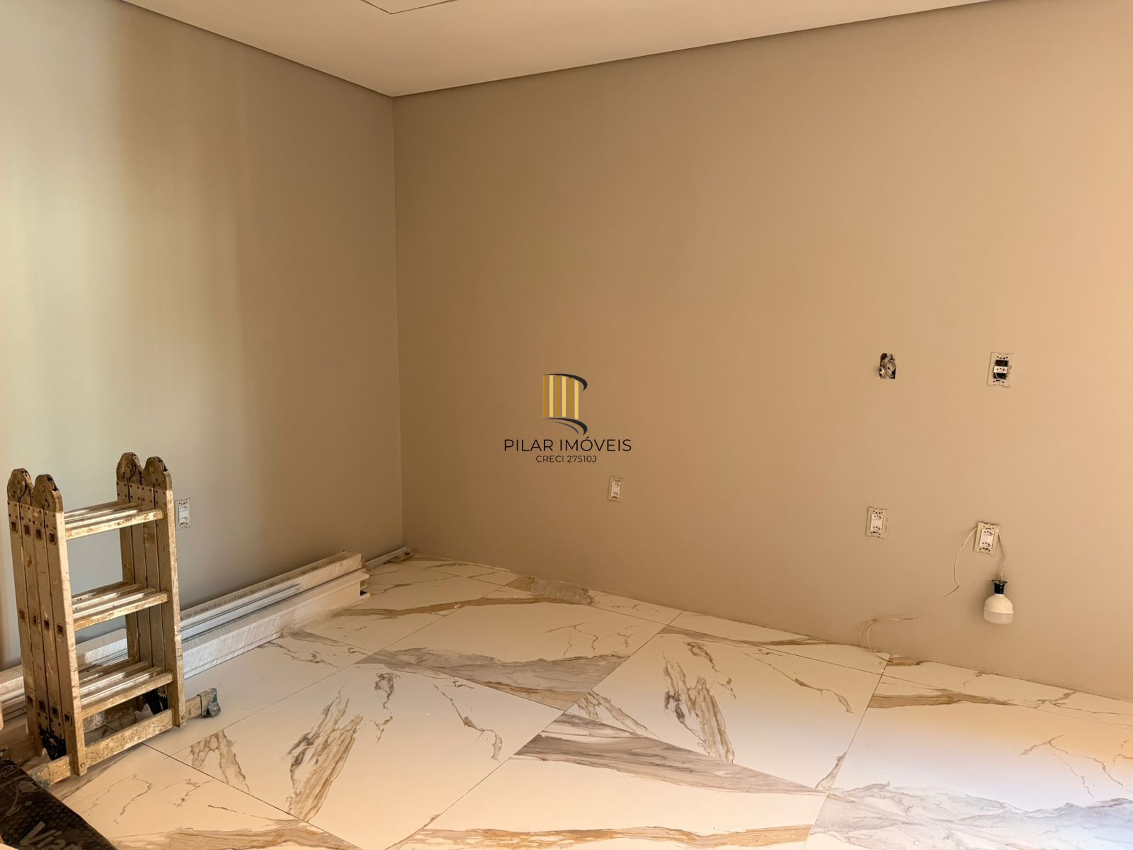 Casa 3 dormitórios no bairro Jardim Carvalho