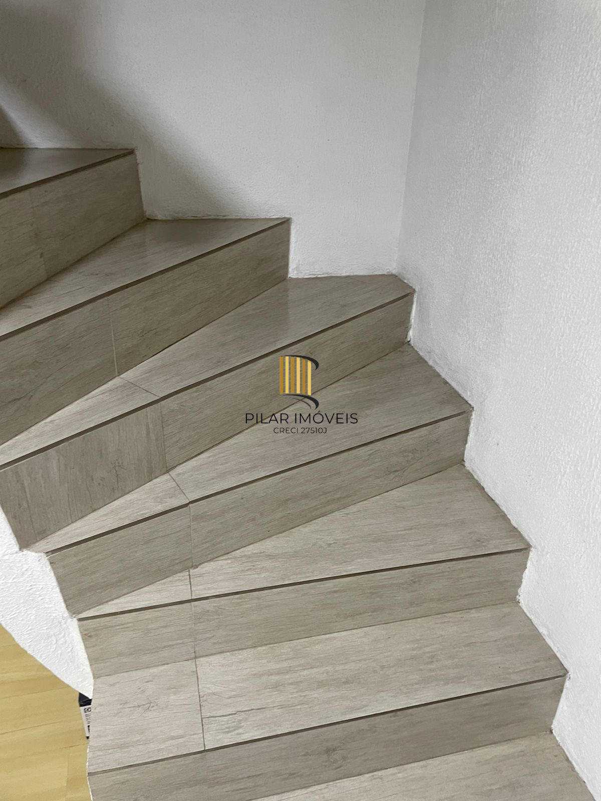 Casa em Condomínio no Jardim Ypu de 2 dormitórios e vaga DESOCUPADA