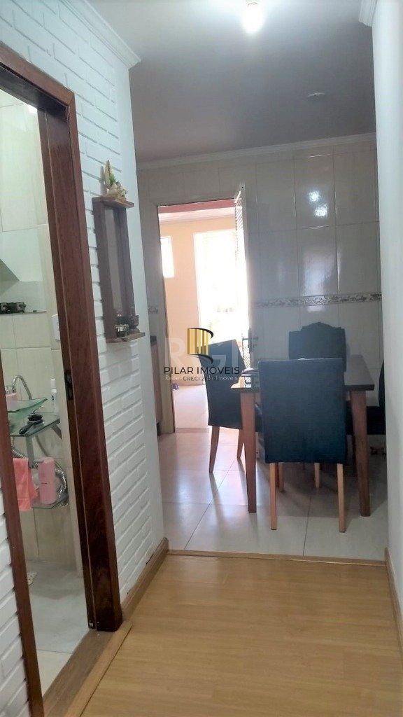 Casa no Centro de Gravatai de 2 dormitórios e vaga