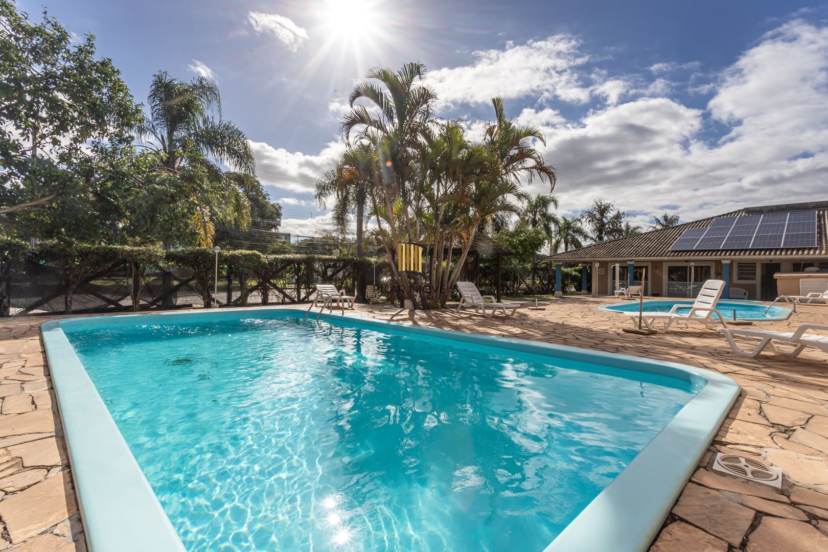 Casa de Condomínio 3 dormitórios no bairro Humaitá