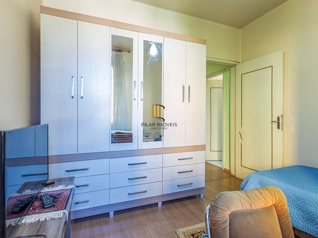 Sobrado 4 dormitórios no bairro Farroupilha