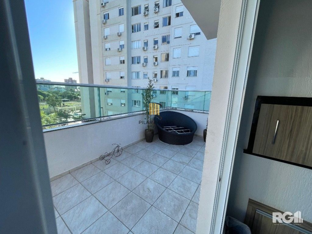 Apartamento Duplex com 3 quartos à venda, 144m²