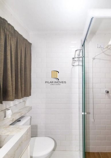 Apartamento na Azenha de 3 dormitórios térreo