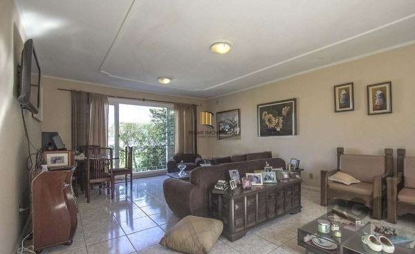 Casa para Venda - 215m², 3 dormitórios, 2 vagas - CHACARA DAS PEDRAS