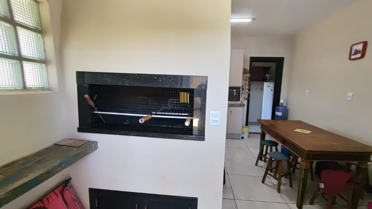 Excelente casa a Beira Mar  cinco suites