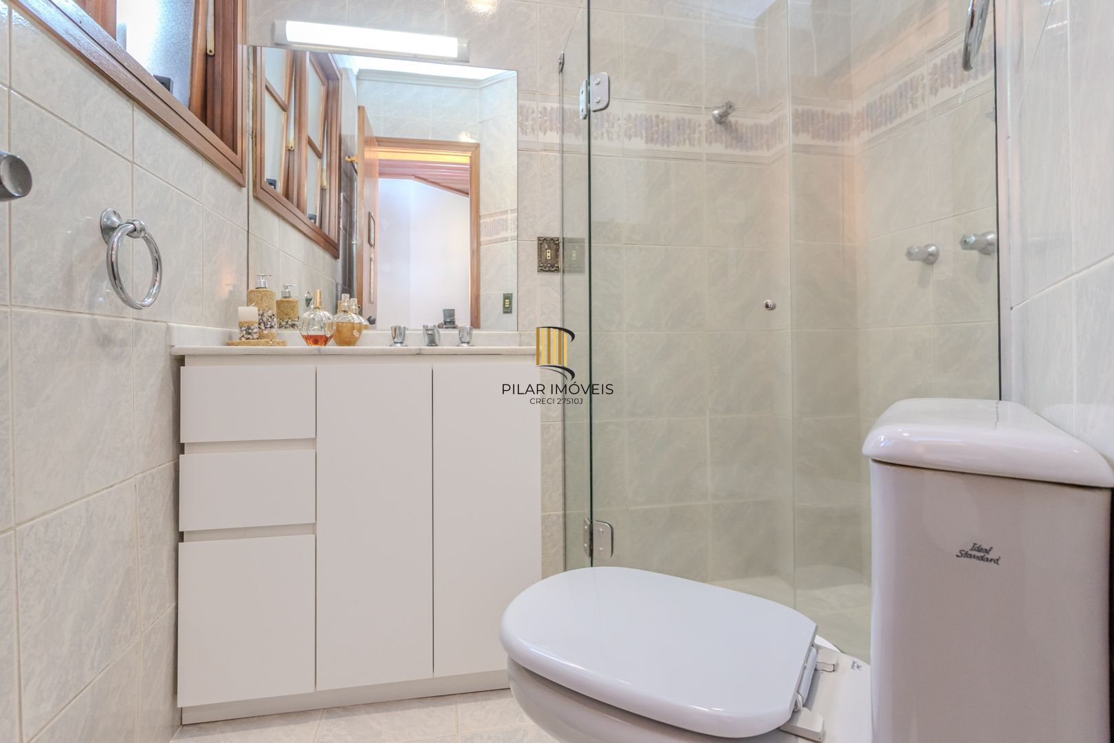 Cobertura duplex no bairro Petrópolis de 3 dormitórios vaga e terraço