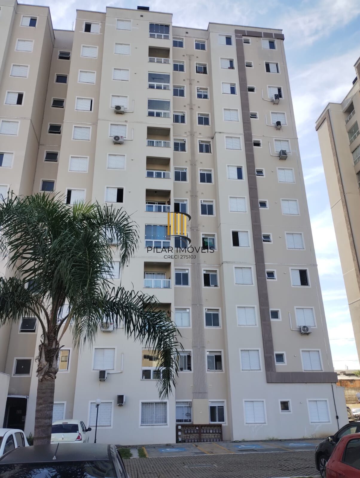 Excelente 2 dormitórios com sacada e churrasqueira