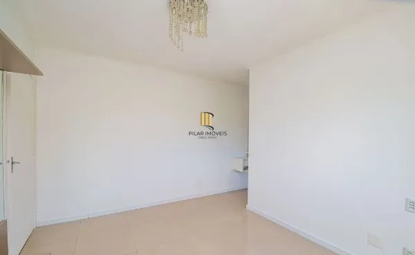 Apartamento no Passo D'areia de 1 dormitório e 2 vagas DESOCUPADO