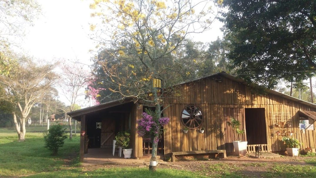 Sítio 1 dormitório no bairro Pedreira