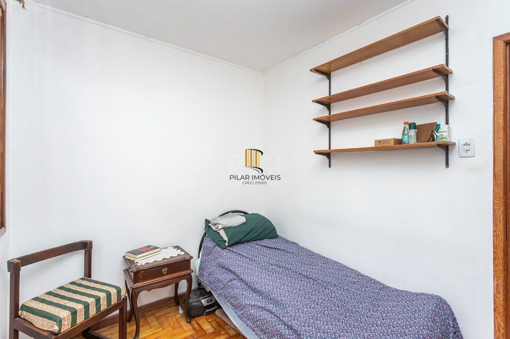 Casa sobrado no Jardim Botânico de 5 dormitórios e 2 vagas