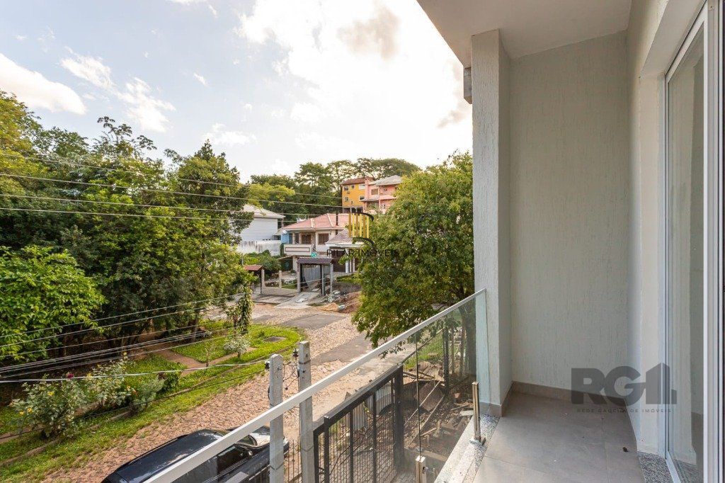 Casa Sobrado NOVO de 3 dormitórios 2 vagas