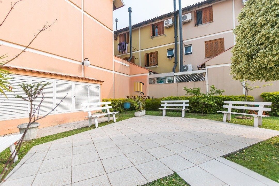 Casa em Condomínio com 3 quartos, 1 vaga e 100.08m² para vender só R$ 420.000