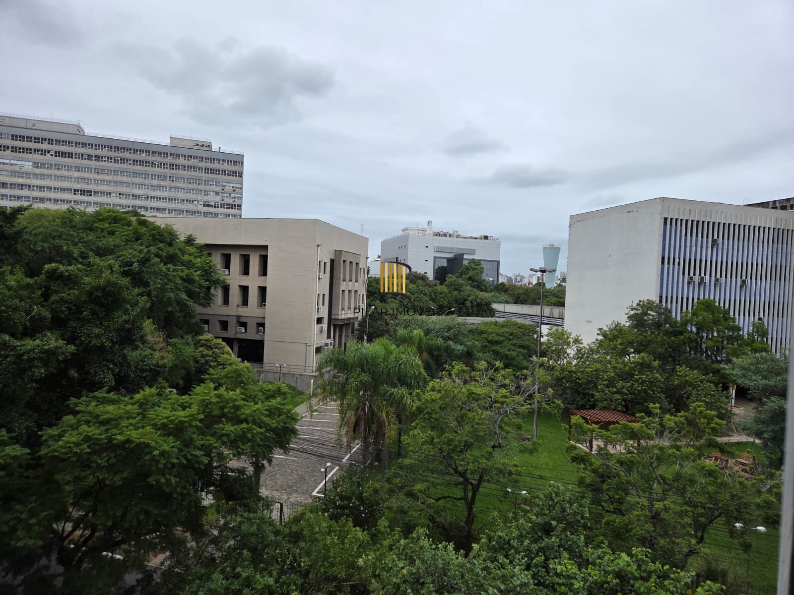 Apartamento 3 dormitórios no bairro Santana