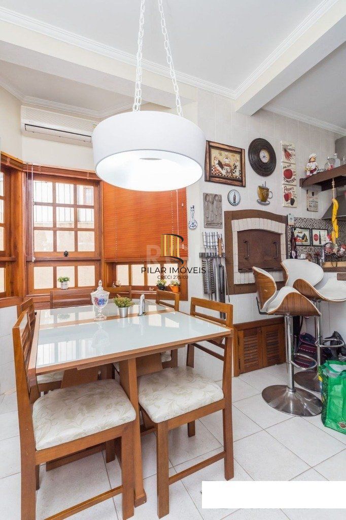 Casa Condominio para Venda - 240.5m², 3 dormitórios, sendo 1 suites, 3 vagas - Ipanema