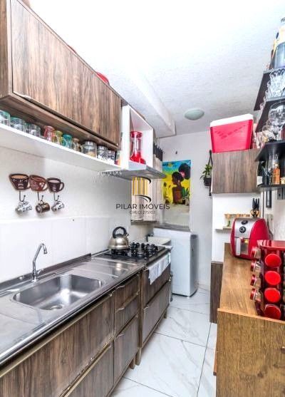 Apartamento na Hipica de 2 dormitórios e vaga