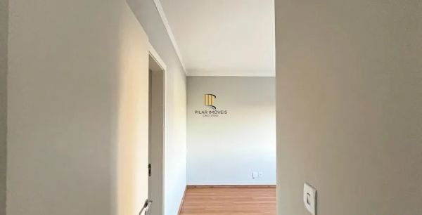 Apartamento no bairro Vila Ipiranga de 2 dormitórios e 2 vagas