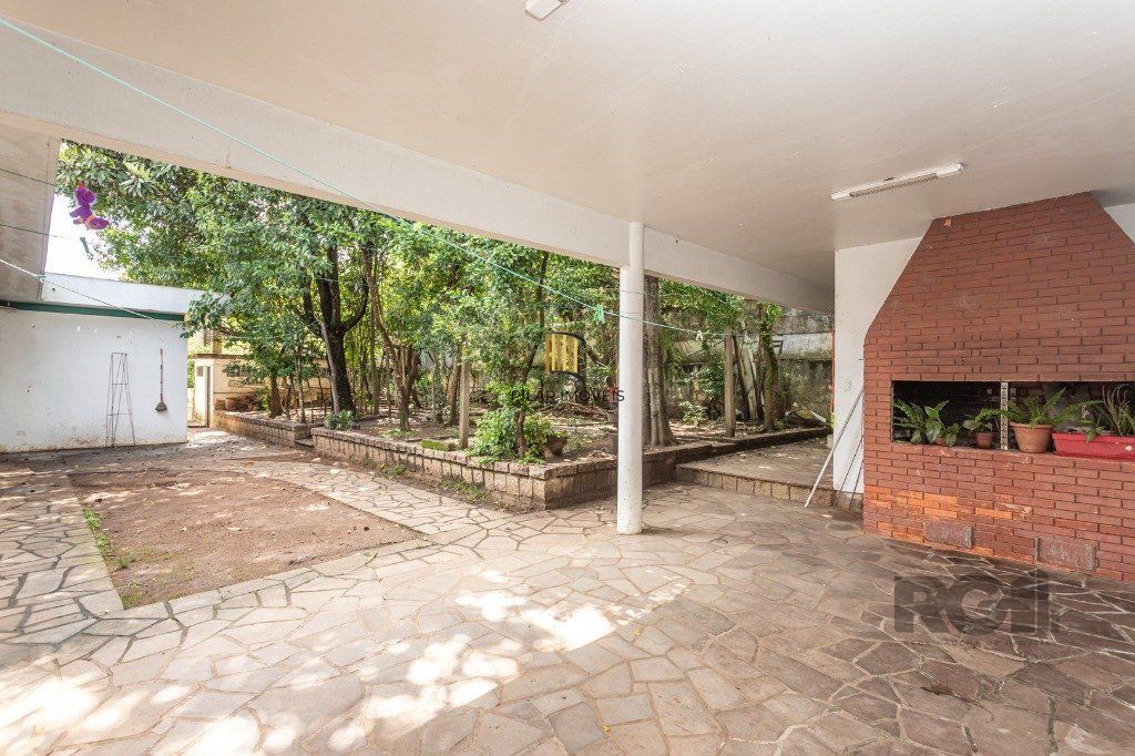 Casa 3 dormitórios no bairro Vila Ipiranga