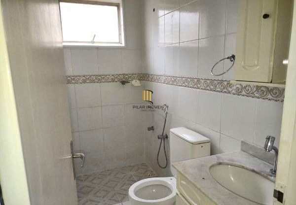 Apartamento na Cavalhada de 2 dormitórios e vaga rotativa