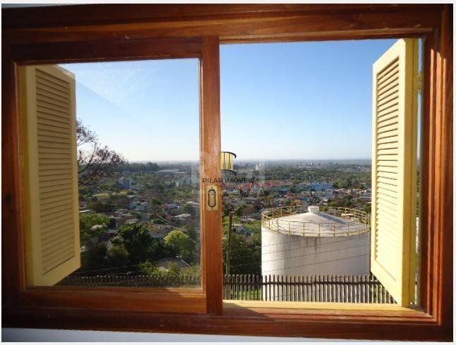 Casa para Venda - 100m², 3 dormitórios, sendo 1 suites, 3 vagas - Morro Santana